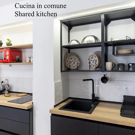 Проживание в семье Casa Zio Lele Чефалу